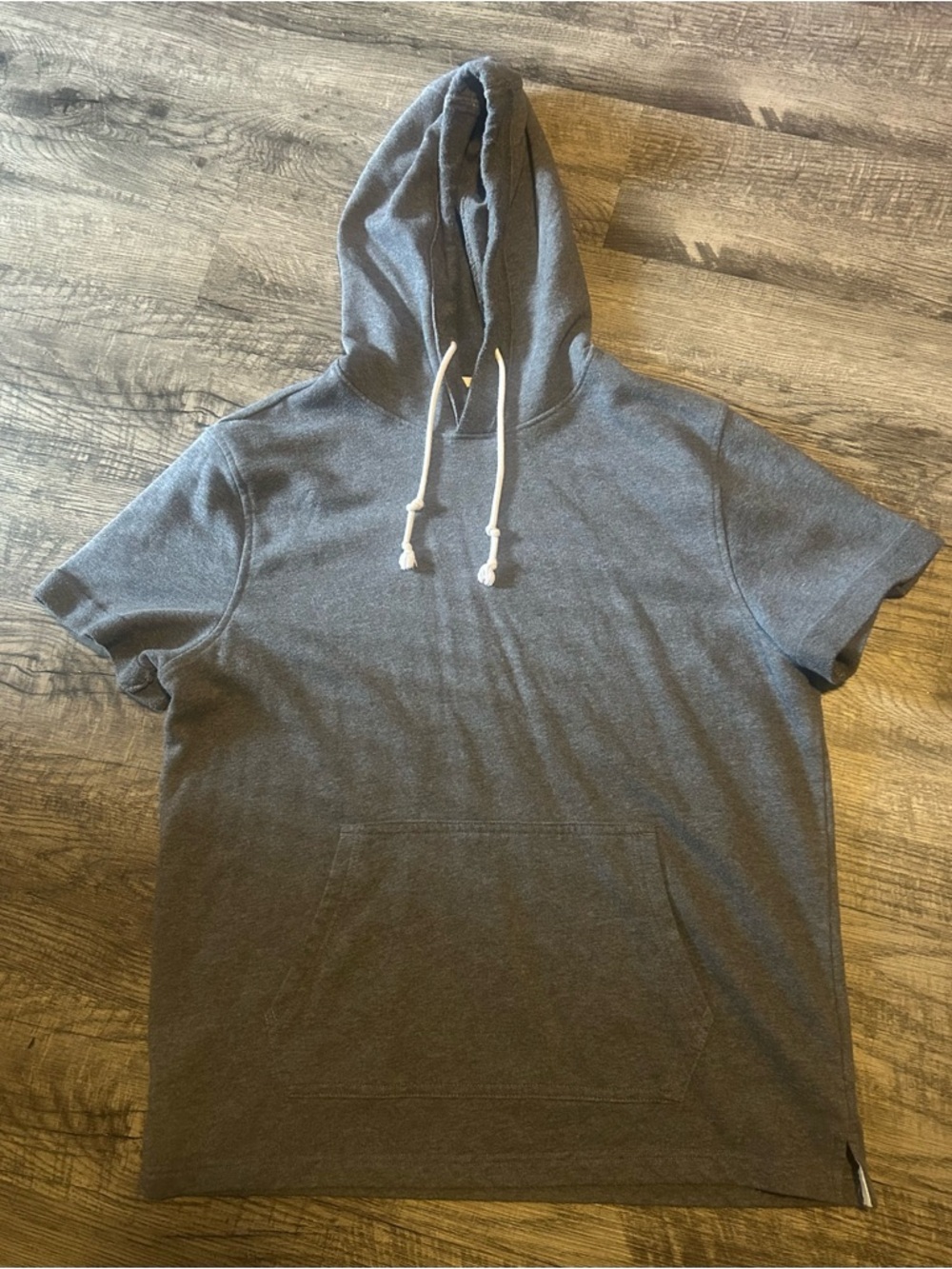 Athletic works  men short sleeve hoodie shirt